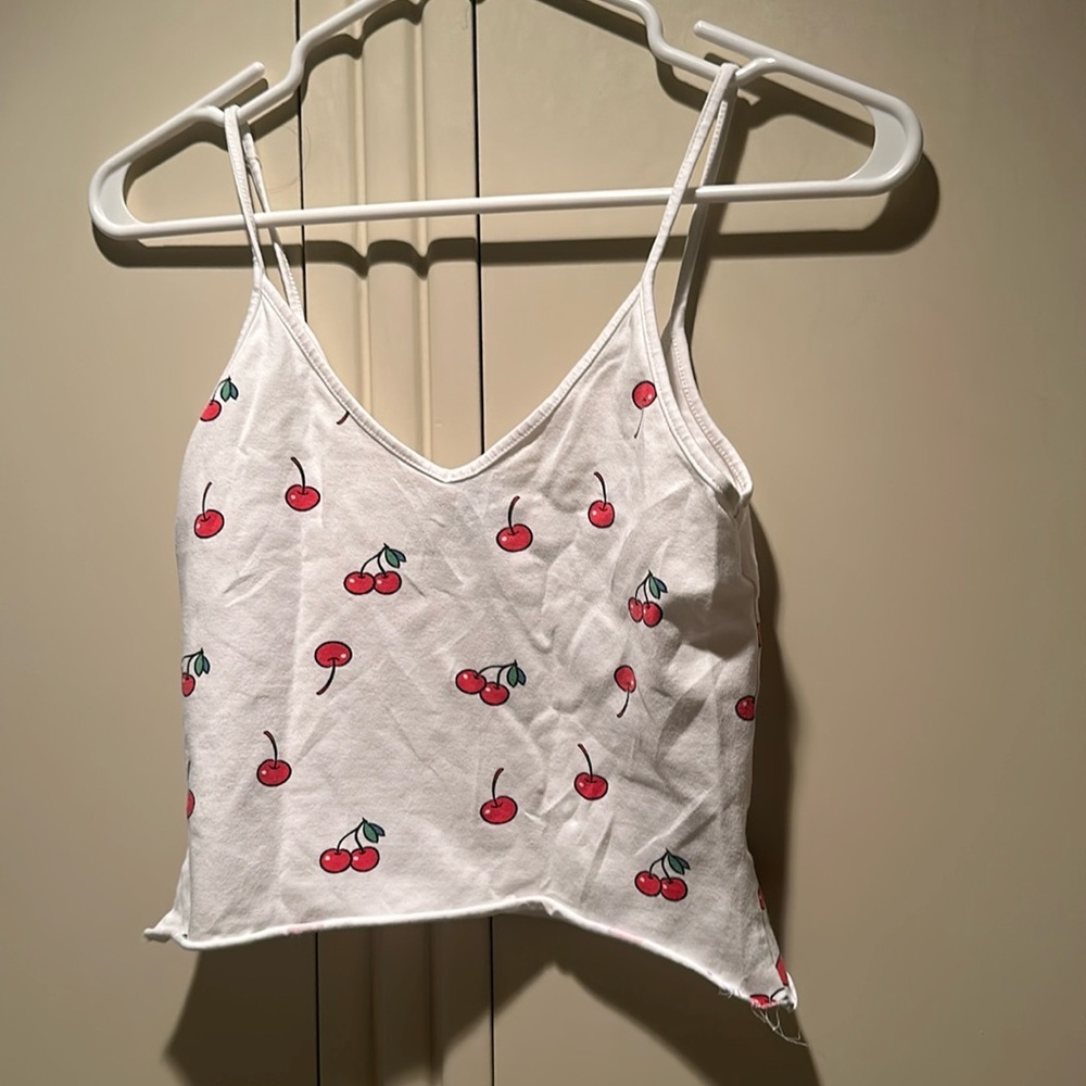 Forever 21 Cherry Cropped Tank